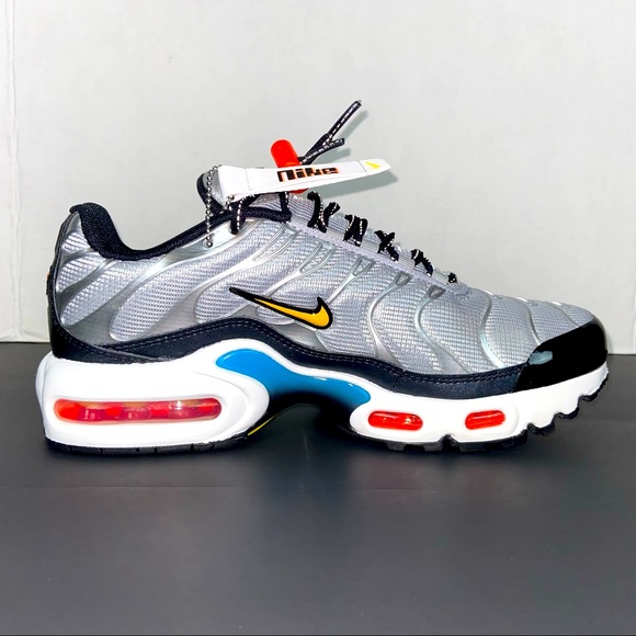 Nike Air Max Plus GS Sky Nike Silver Shoes Size: 5Y / 6.5W - Picture 2 of 10